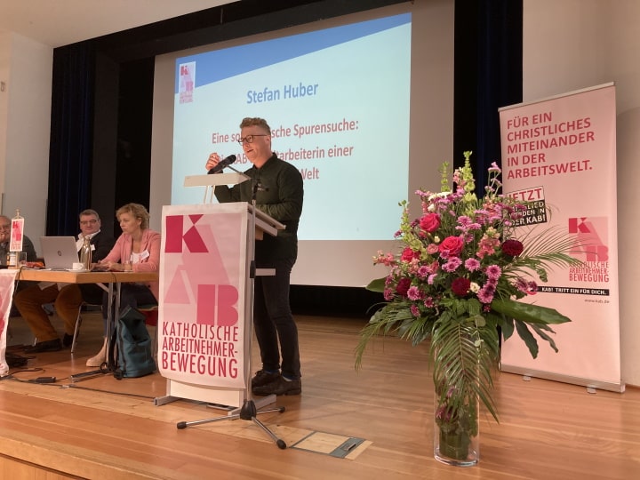 Stefan Huber, Uni Bamberg, auf dem KAB-Diözesantag 2022 in München.